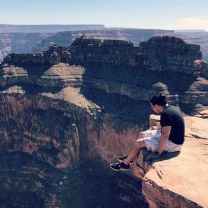 Meet your Posher, Erick